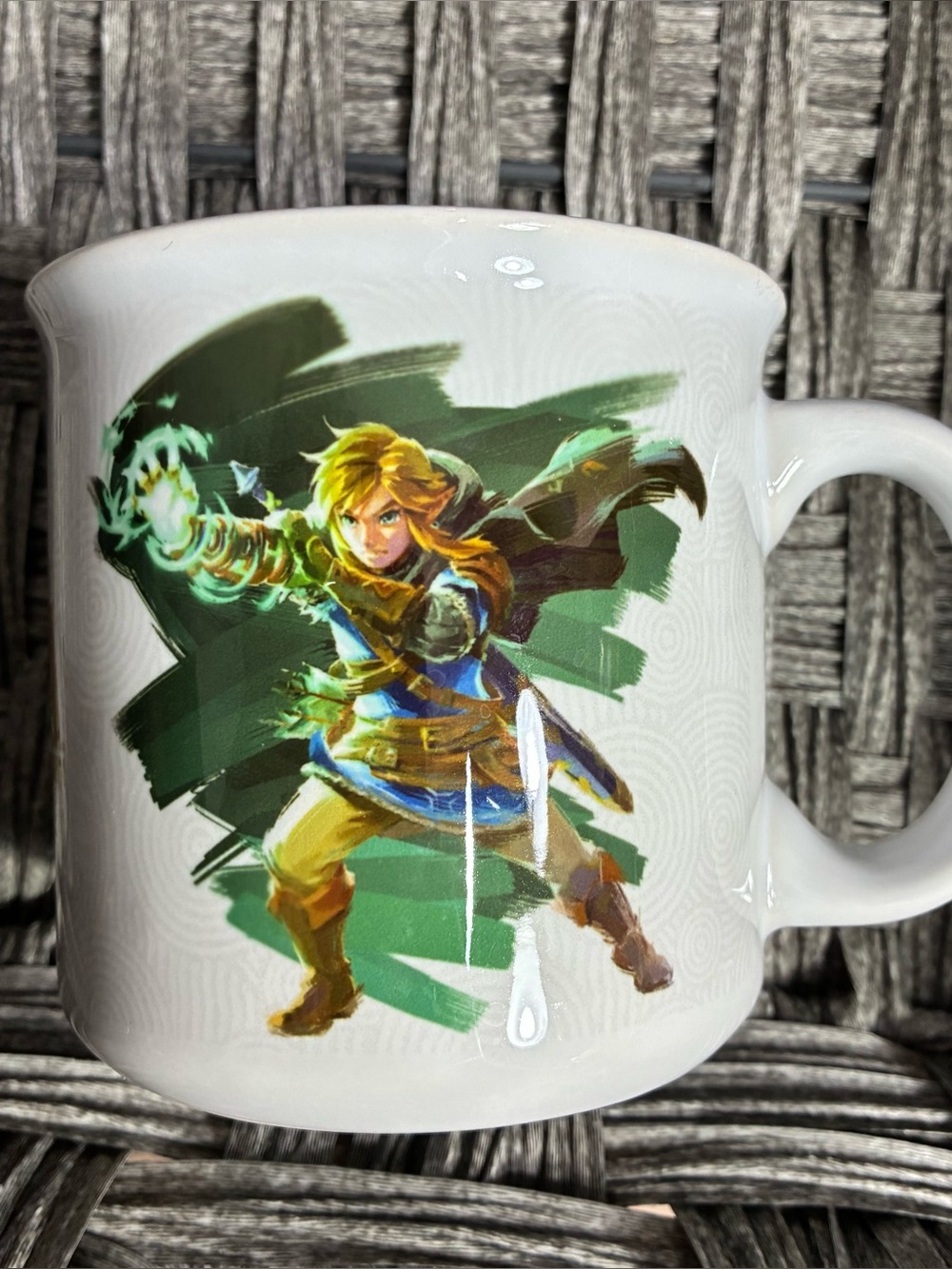 NINTENDO THE LEGEND OF ZELDA TEARS OF THE KINGDOM CERAMIC MUG